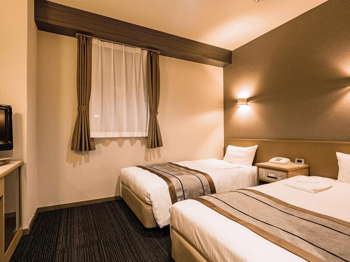 Hakata First Hotel Fukuoka  Exteriör bild