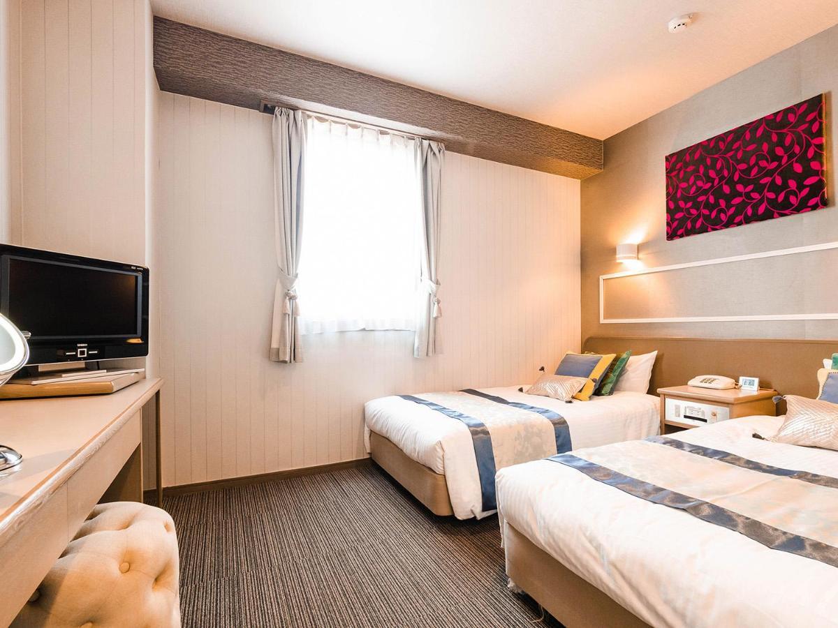Hakata First Hotel Fukuoka  Exteriör bild
