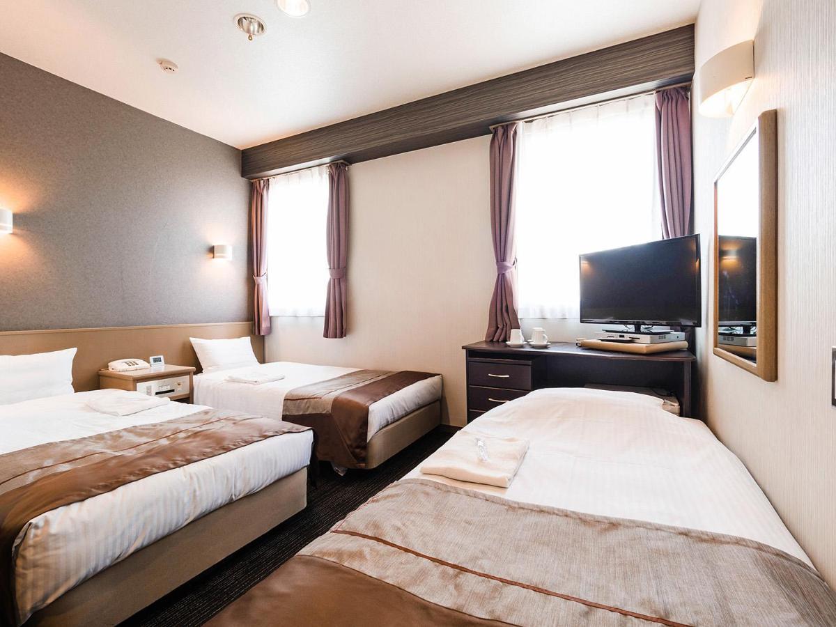 Hakata First Hotel Fukuoka  Exteriör bild