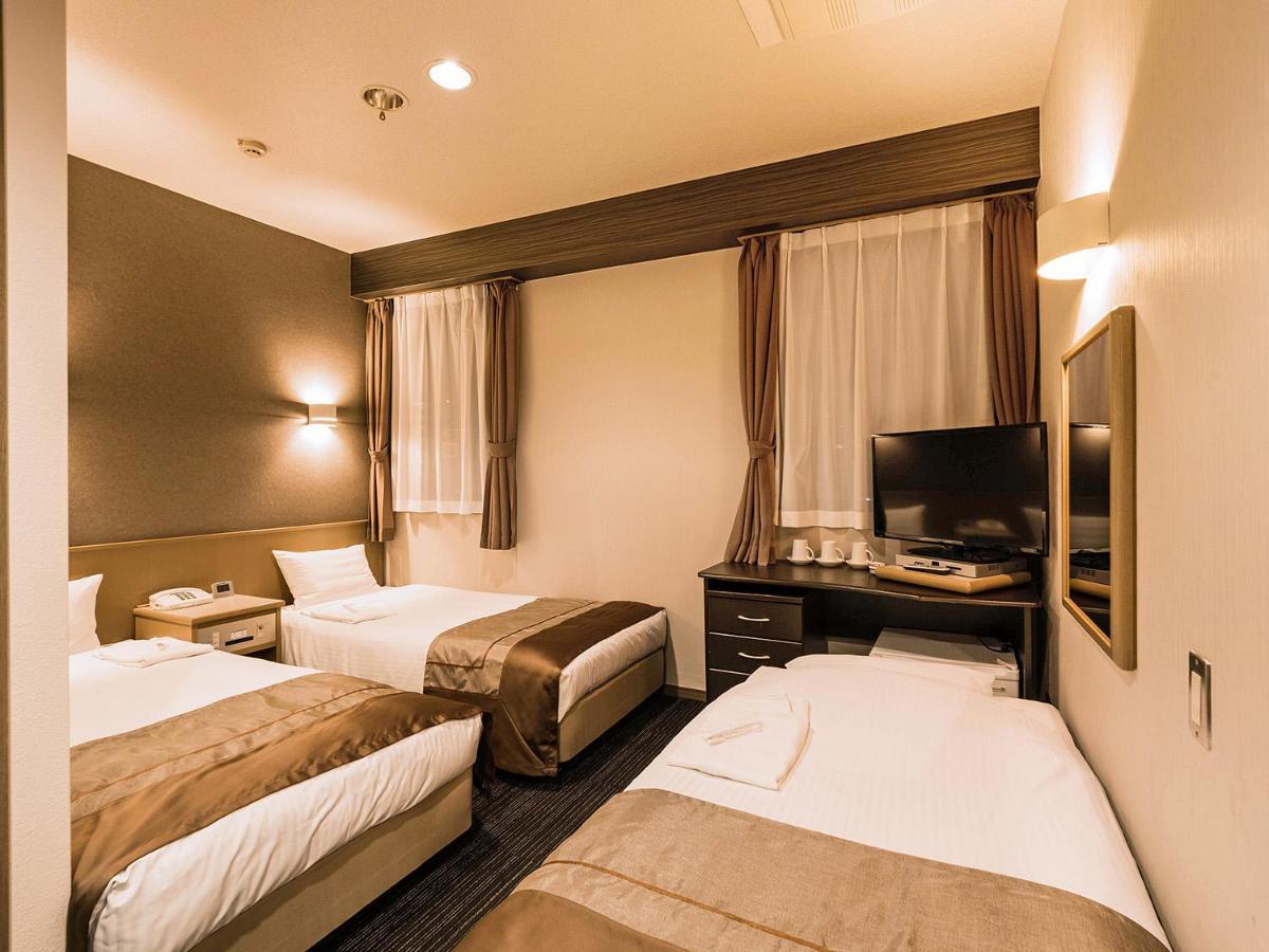 Hakata First Hotel Fukuoka  Exteriör bild